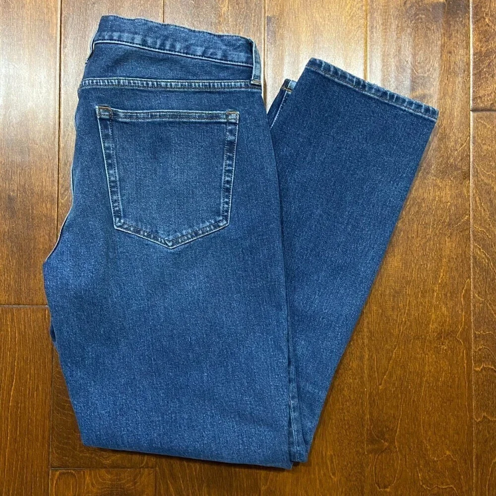 Everlane Uniform Medium Wash Denim Blue Jeans Straight Leg Organic Men's 32 x 30
